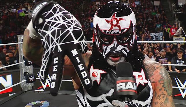 PENTA CERO MIEDO Luchador de WWE - Poleras316