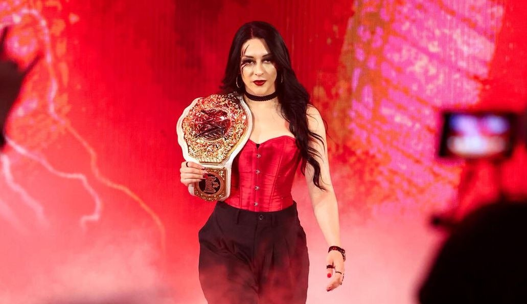 Polera Stephanie Vaquer Campeona WWE 2026